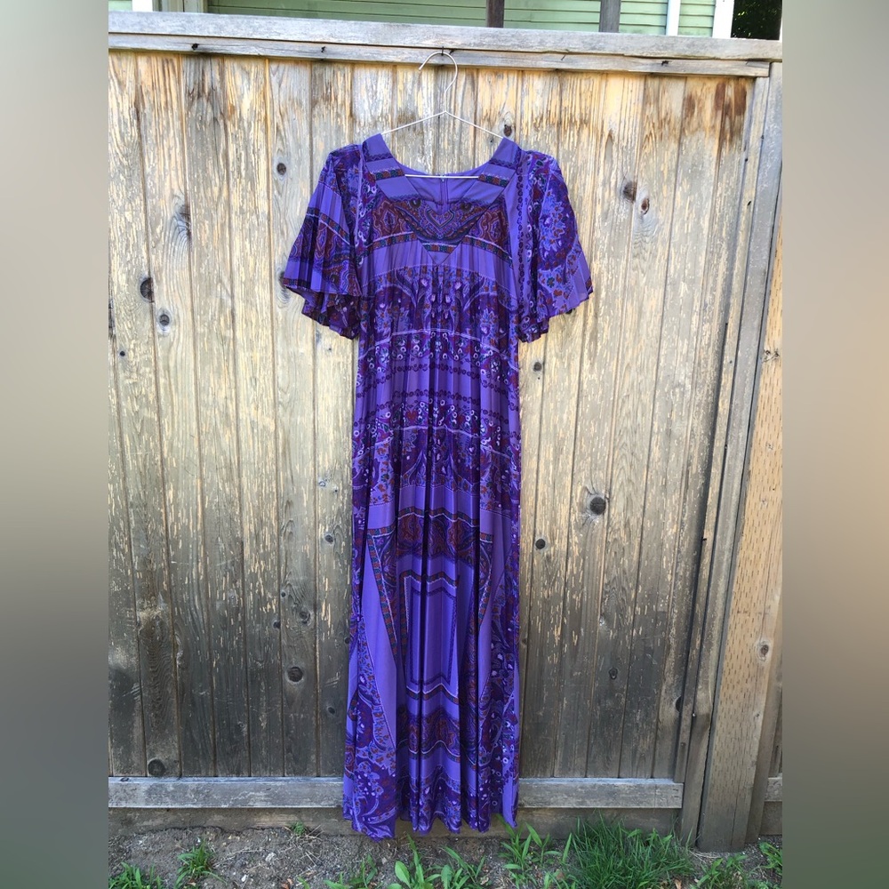 Purple pleated lounge dress